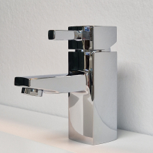 Scudo Premier Mono Basin Mixer Tap with Push Waste