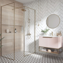 Minos_Framed_Brushed_Brass_Shower_Panel_-_Lifestyle.jpg