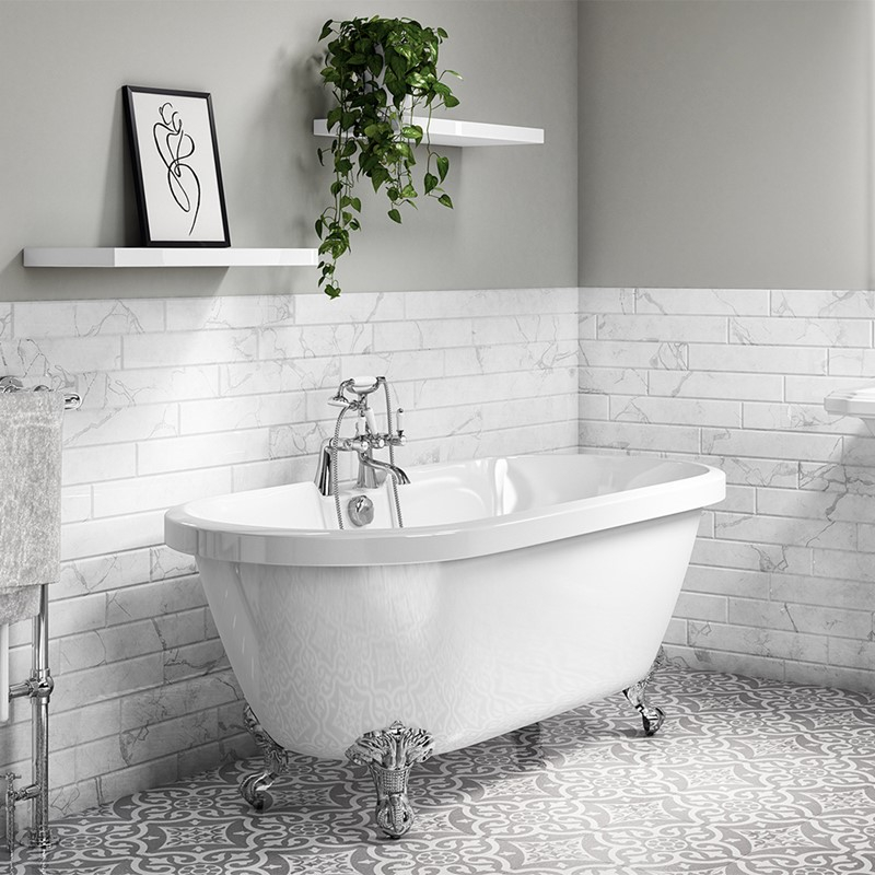 Synergy Wilmslow 1695mm Traditional Slipper Bath with Chrome Feet