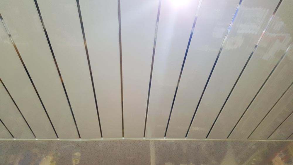 4 Metre Long Ceiling Panels White Chrome Planked PVC Cladding 4m 4 Pk   Whitechrome Ceiling Cladding2 